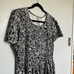 Lularoe Amelia Dress